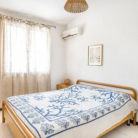 Quartu Sant'elena Cozy With Parking&garden! Apartament *